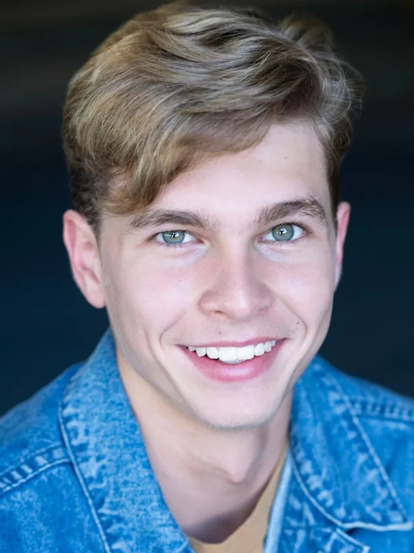 Headshot of a young performer represented by Level Talent Group