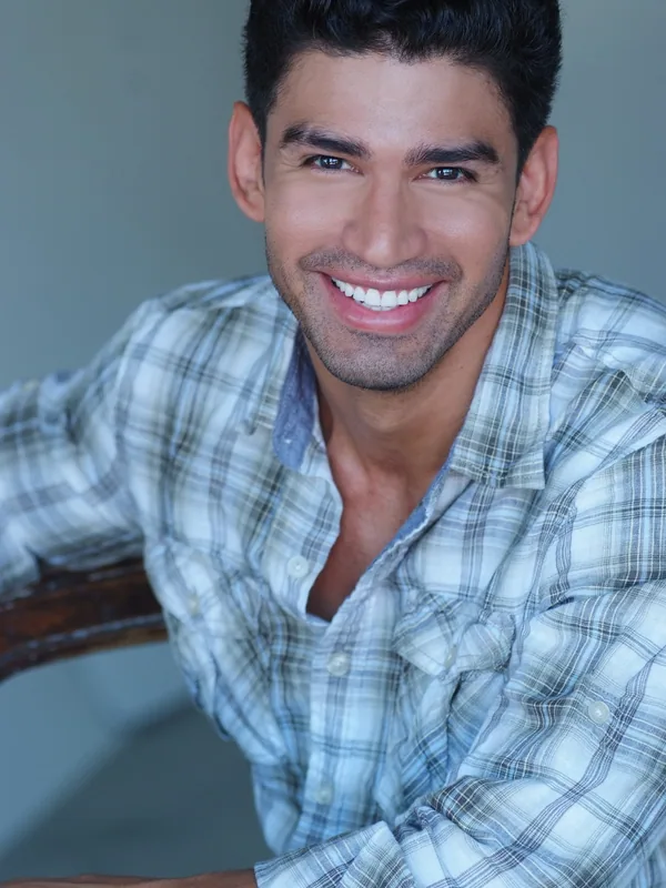 Headshot of an actor represented by Level Talent Group