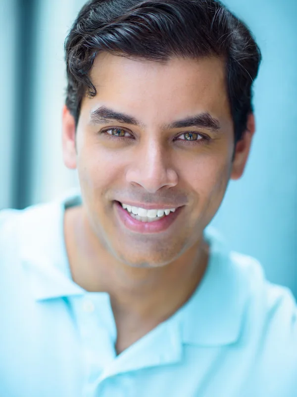 Headshot of an actor represented by Level Talent Group
