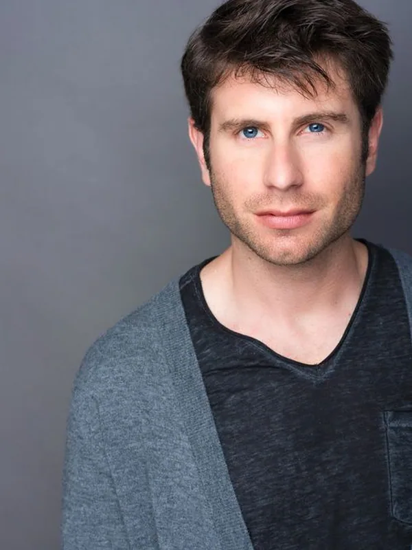 Headshot of an actor represented by Level Talent Group