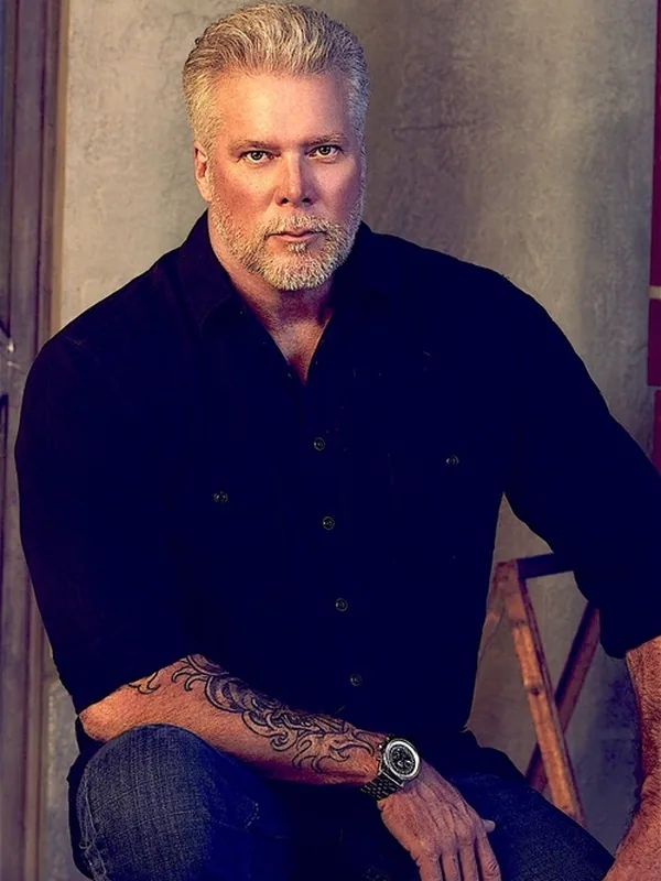 Headshot of an actor represented by Level Talent Group