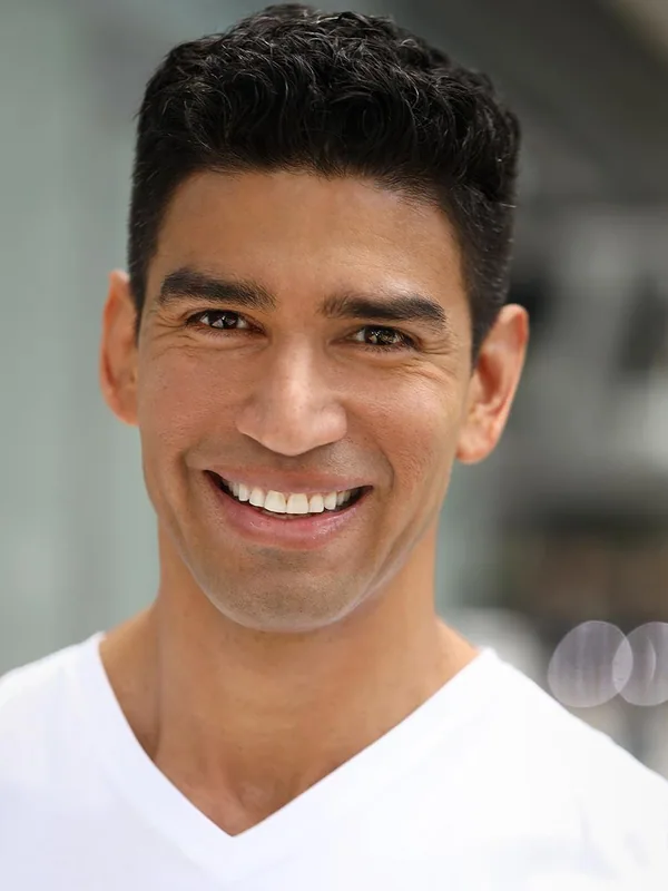 Headshot of an actor represented by Level Talent Group