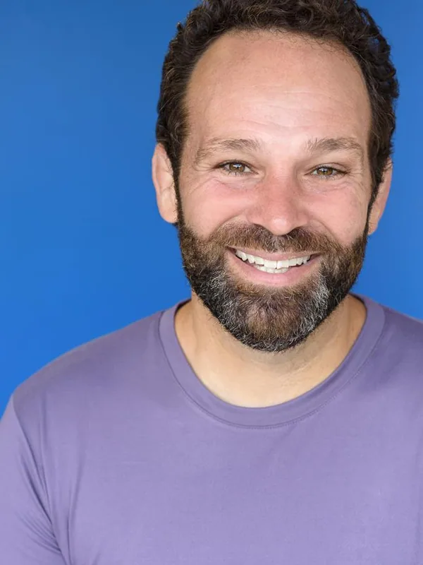 Headshot of an actor represented by Level Talent Group