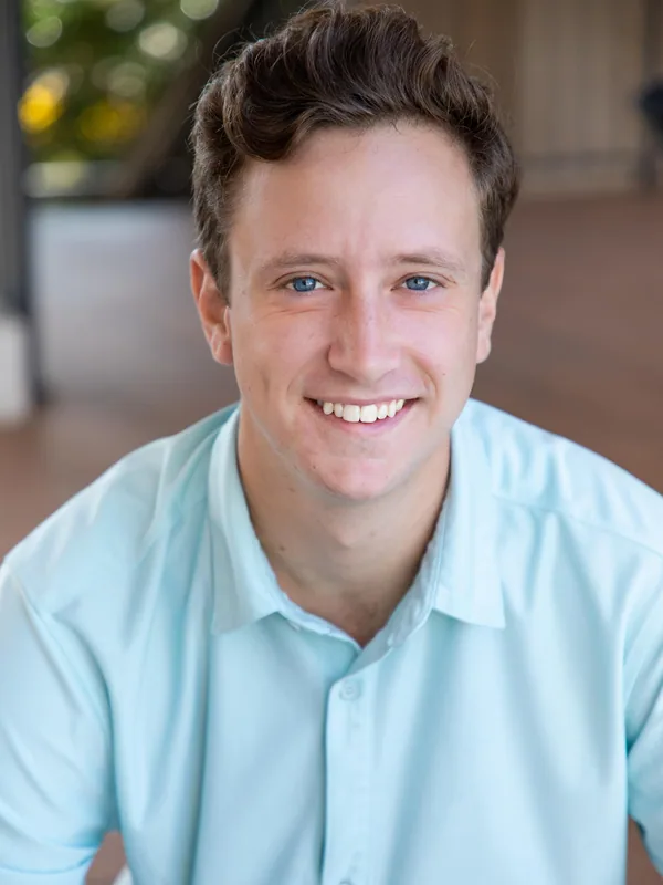 Headshot of an actor represented by Level Talent Group
