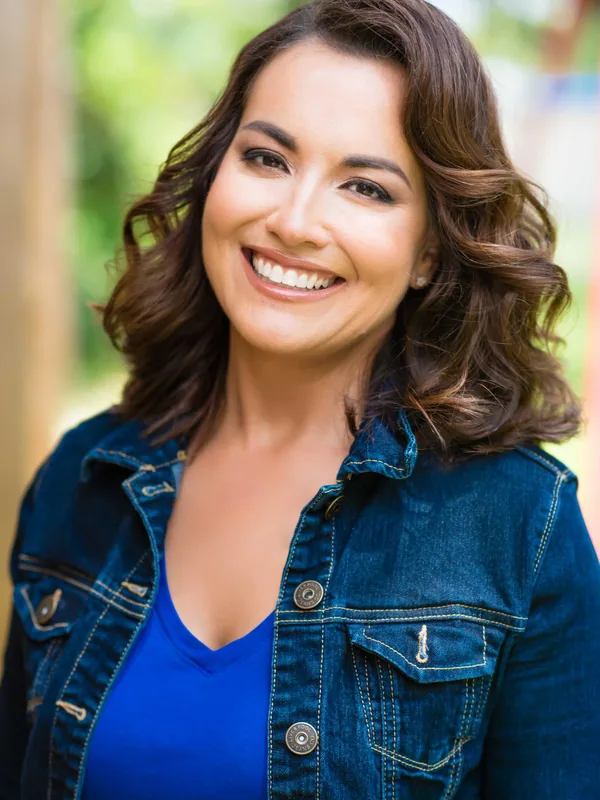 Headshot of an actor represented by Level Talent Group