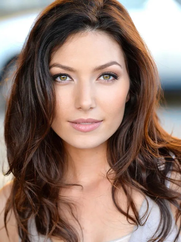 Headshot of an actor represented by Level Talent Group