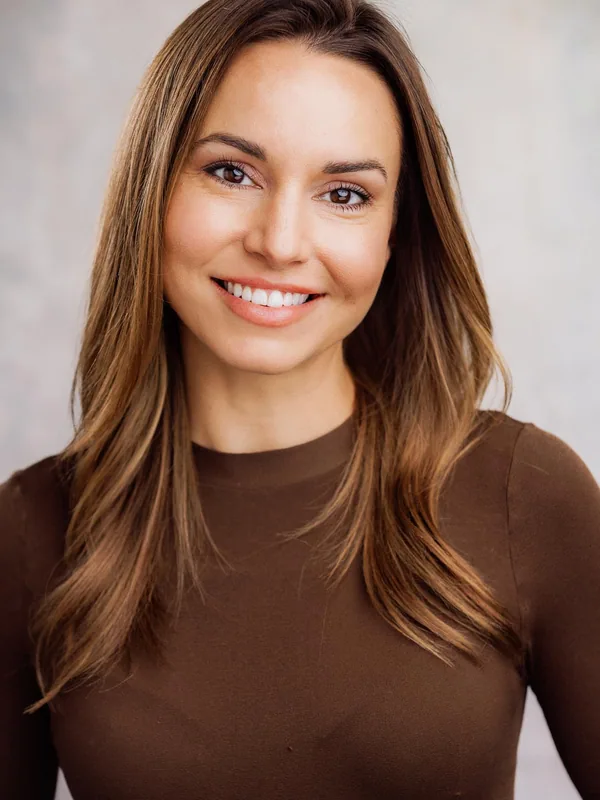 Headshot of an actor represented by Level Talent Group